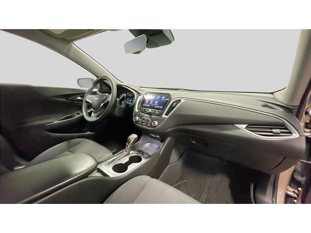 Used 2024 Mineral Gray Metallic Chevrolet RS image 18