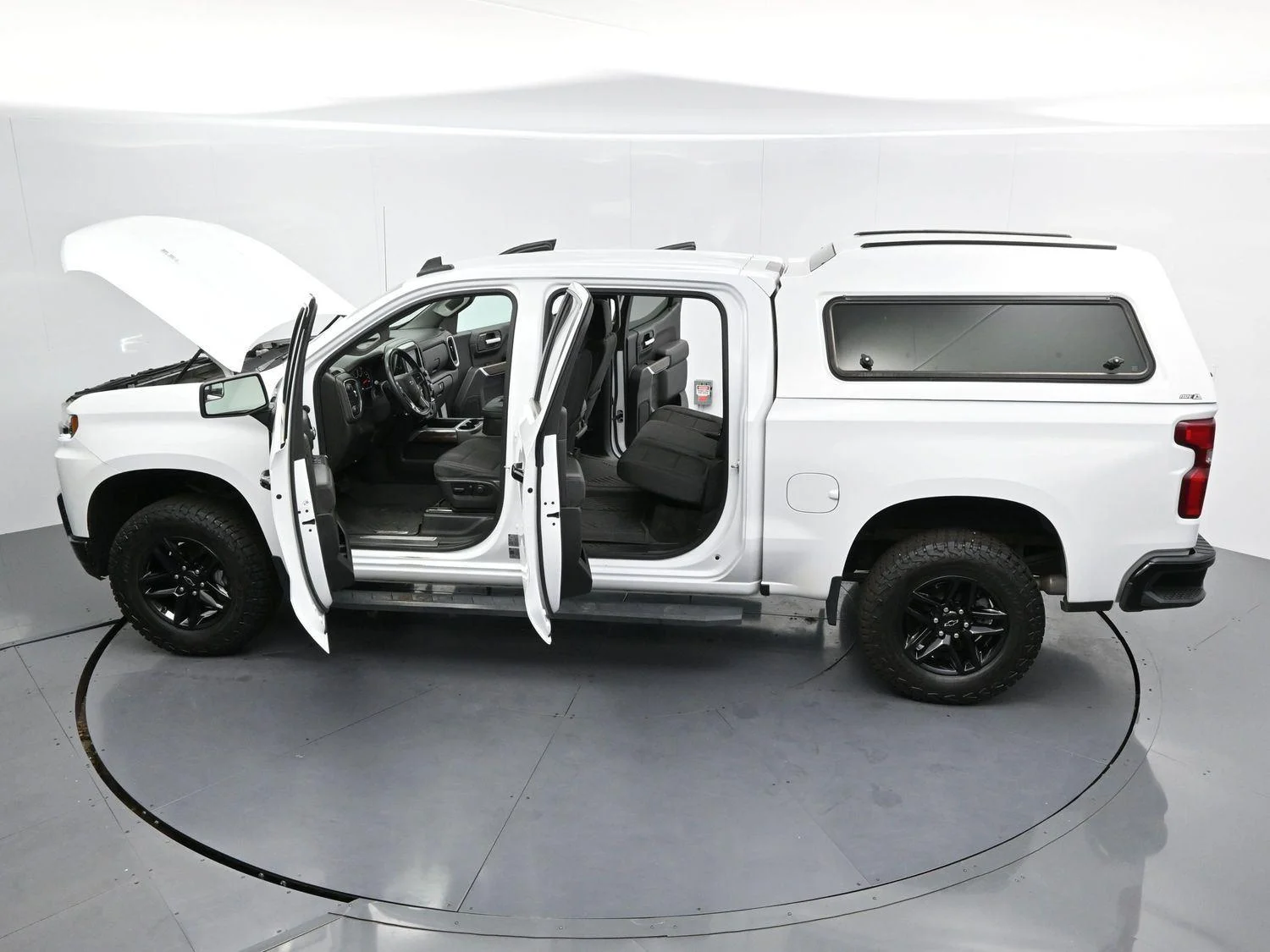Used 2022 Summit White Chevrolet LT Trail Boss image 39