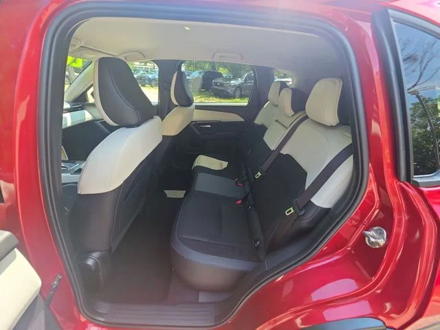 Used 2026 Red Mazda 2.5 S Select image 24