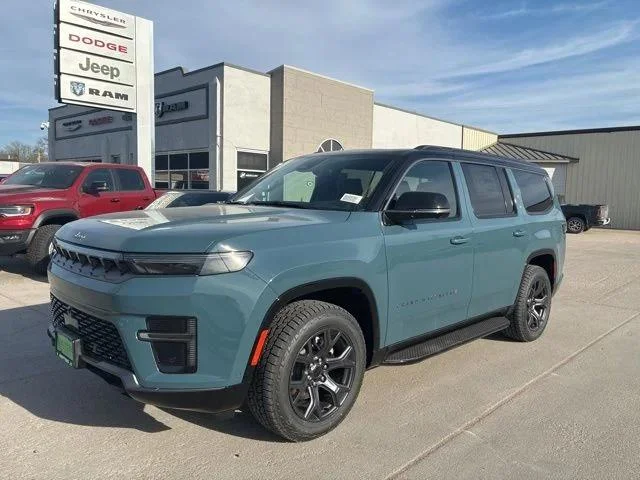 New 2026 Steel Blue Exterior Paint Jeep Grand Wagoneer image 2