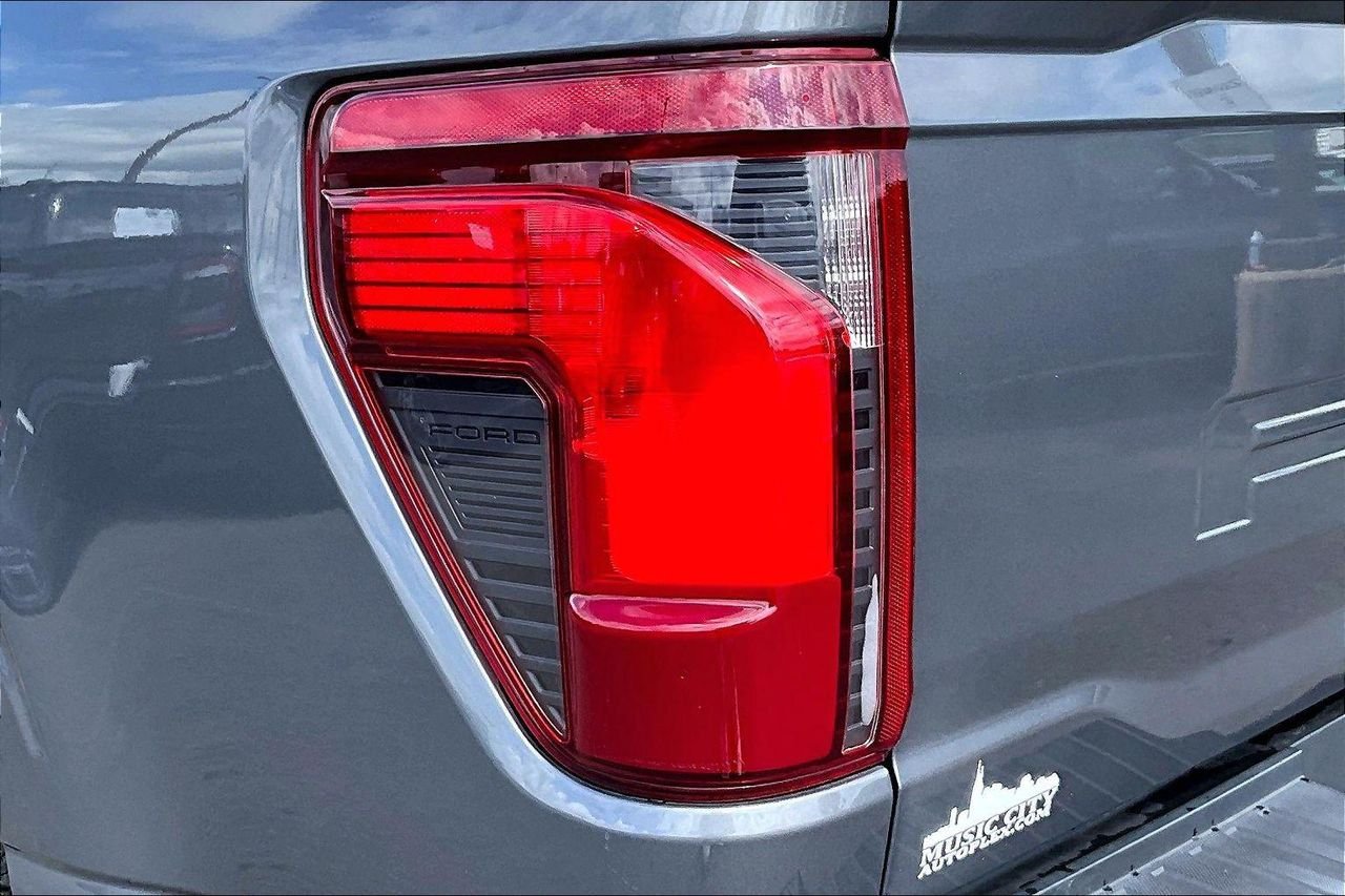 Used 2024 Carbonized Gray Metallic Ford XL image 23