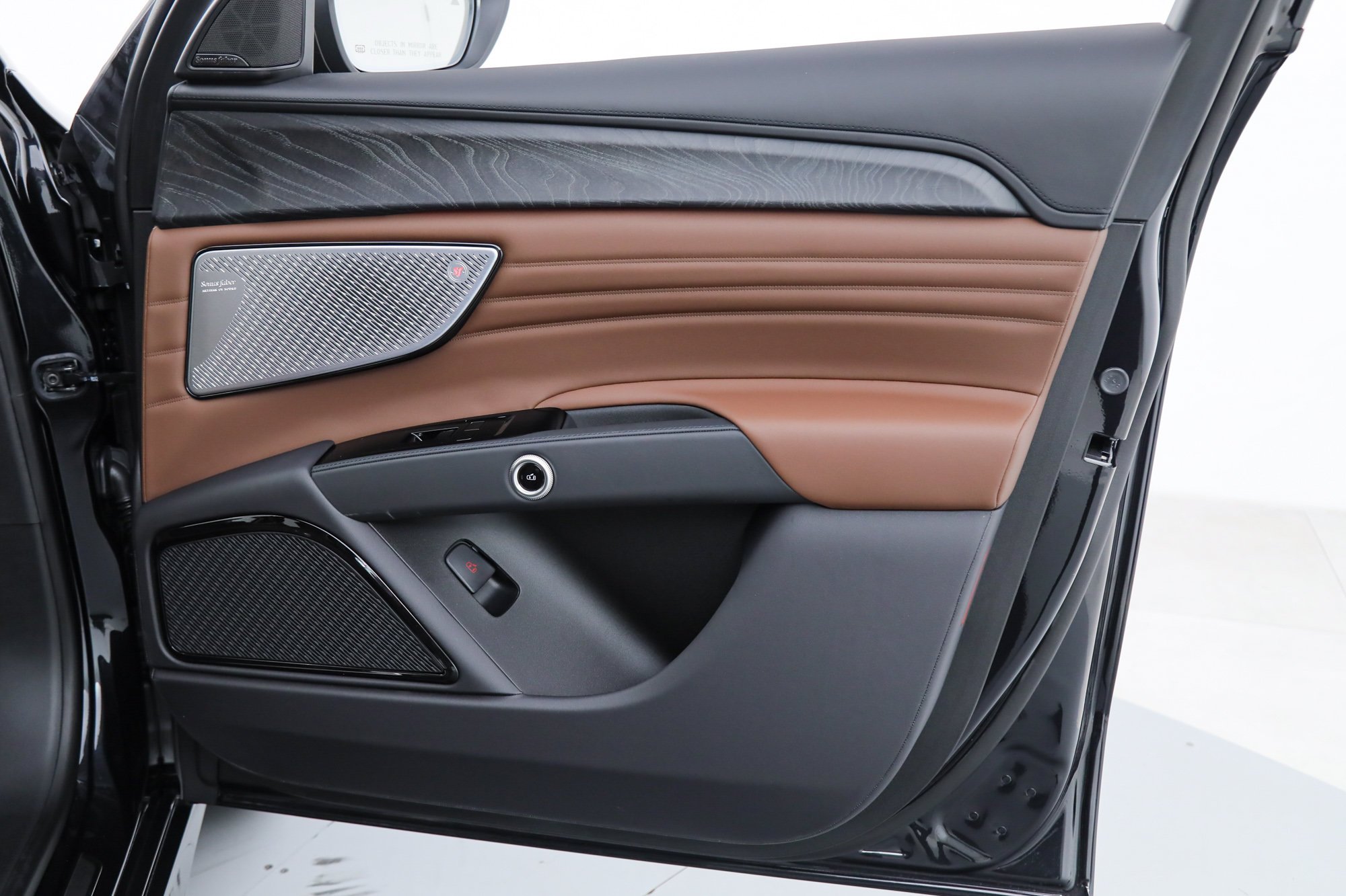 New 2026 Black Maserati Modena image 9