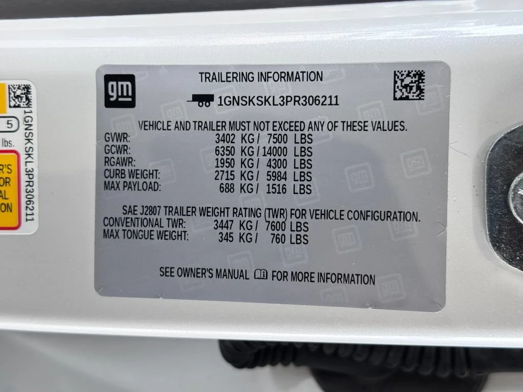 Certified Used 2023 Iridescent Pearl Tricoat Chevrolet Premier image 11