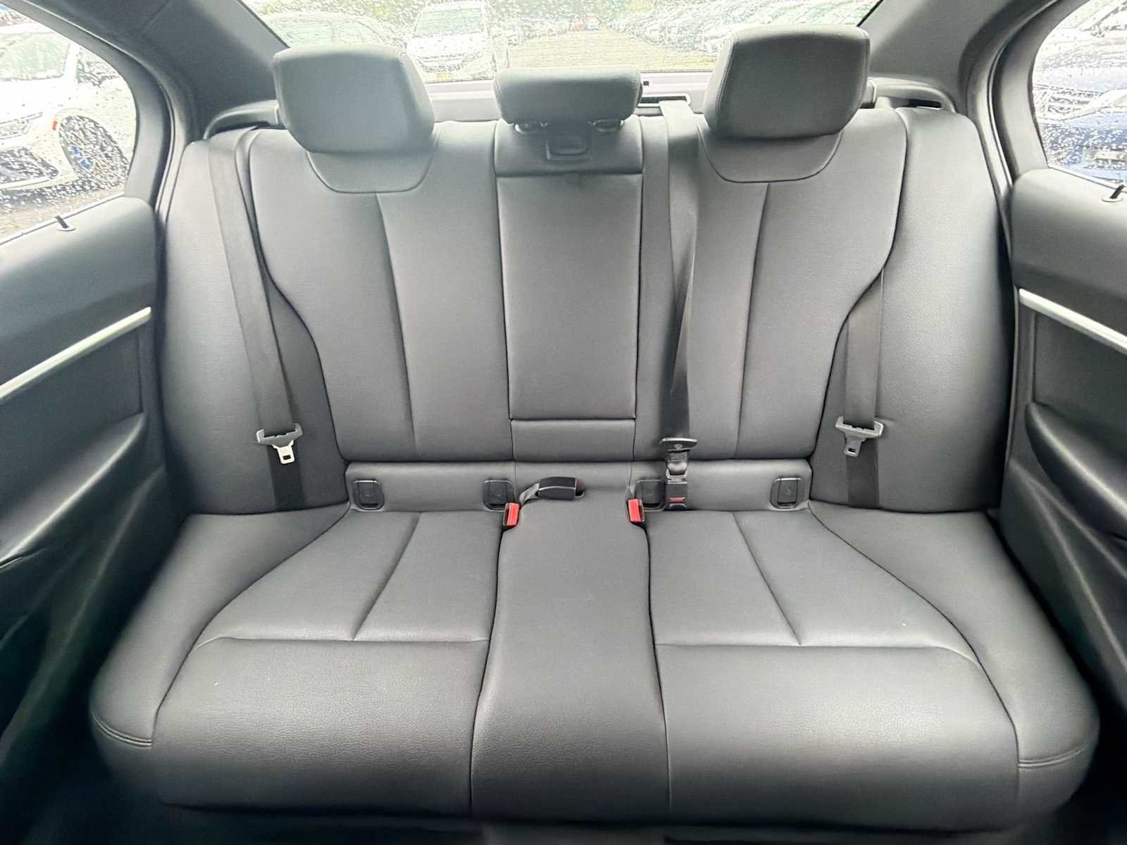 Used 2017 Mineral Gray Metallic BMW 330i xDrive image 13