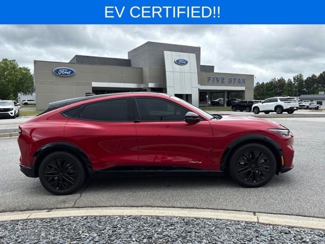 2024 Ford Mustang-Mach-e Premium's photo