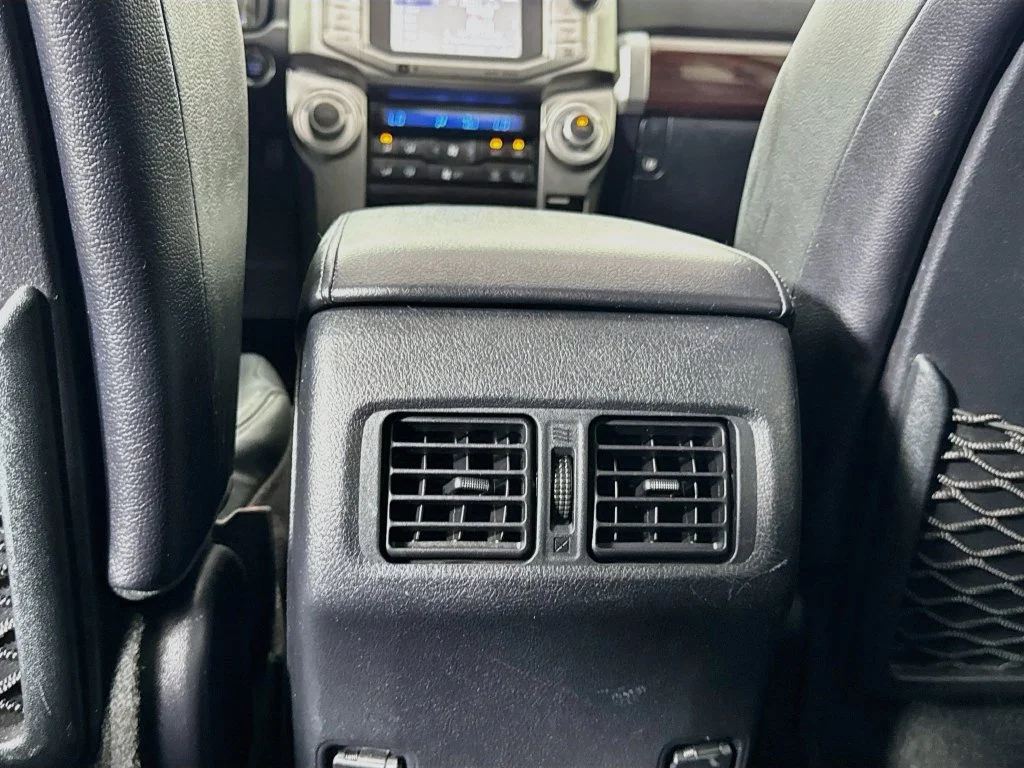 Used 2018 Midnight Black Metallic Toyota Limited image 30