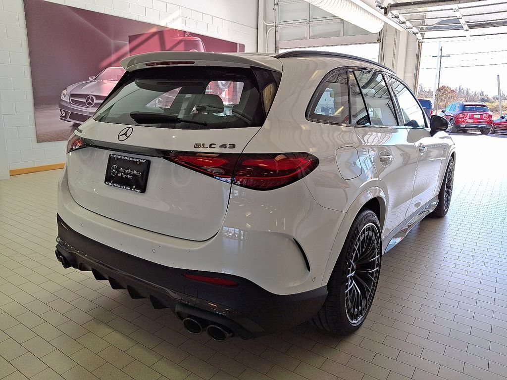New 2025 Polar White Mercedes-Benz GLC 43 AMG® image 36