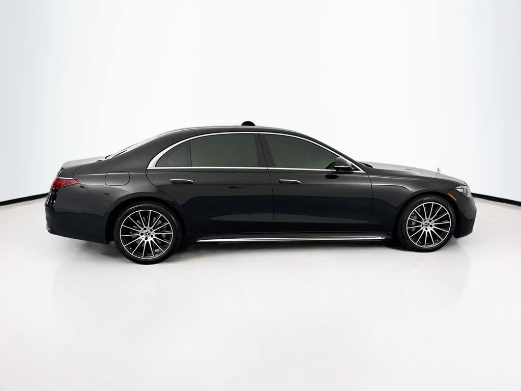 Used 2023 Black Mercedes-Benz S 580 image 4