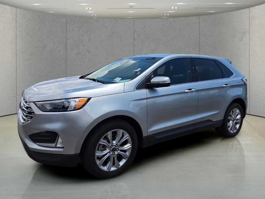Certified Used 2023 Silver Ford Titanium image 9