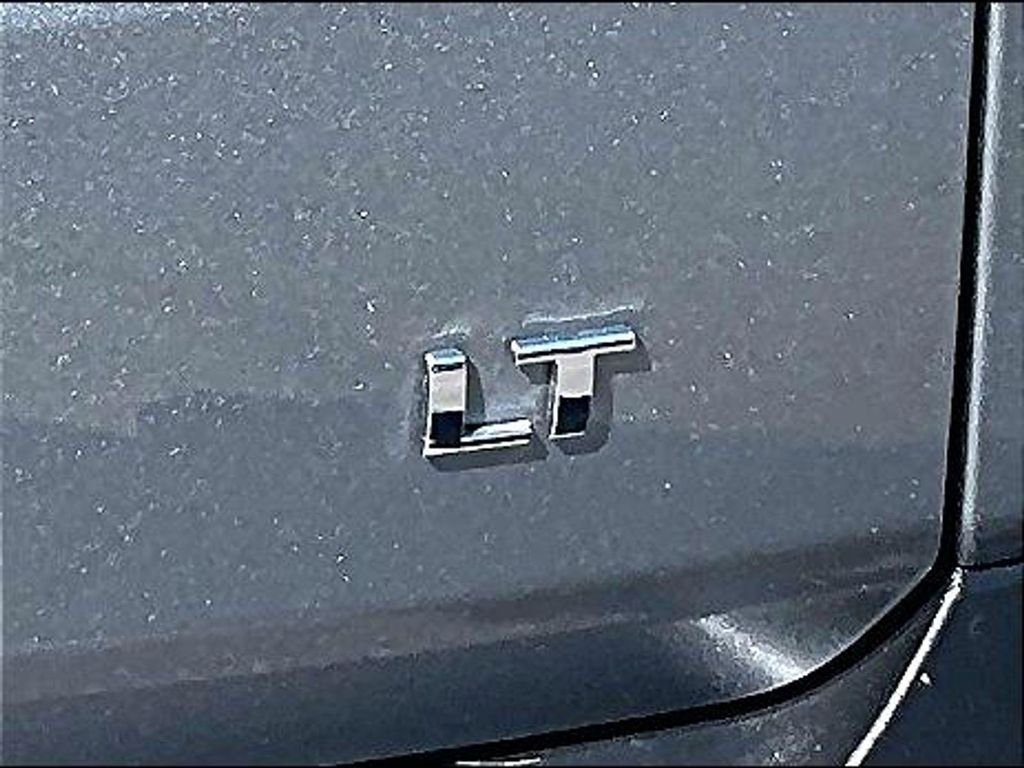 Used 2023 Gray Chevrolet LT Leather image 30