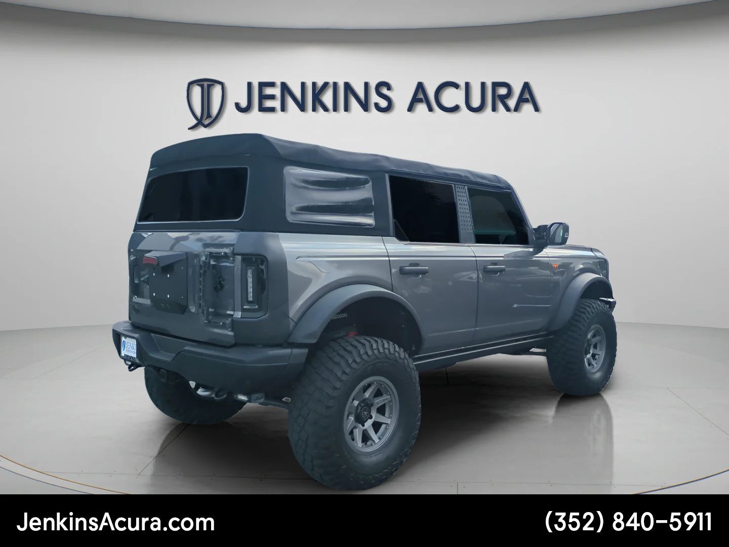 Used 2021 Carbonized Gray Metallic Ford Badlands image 3