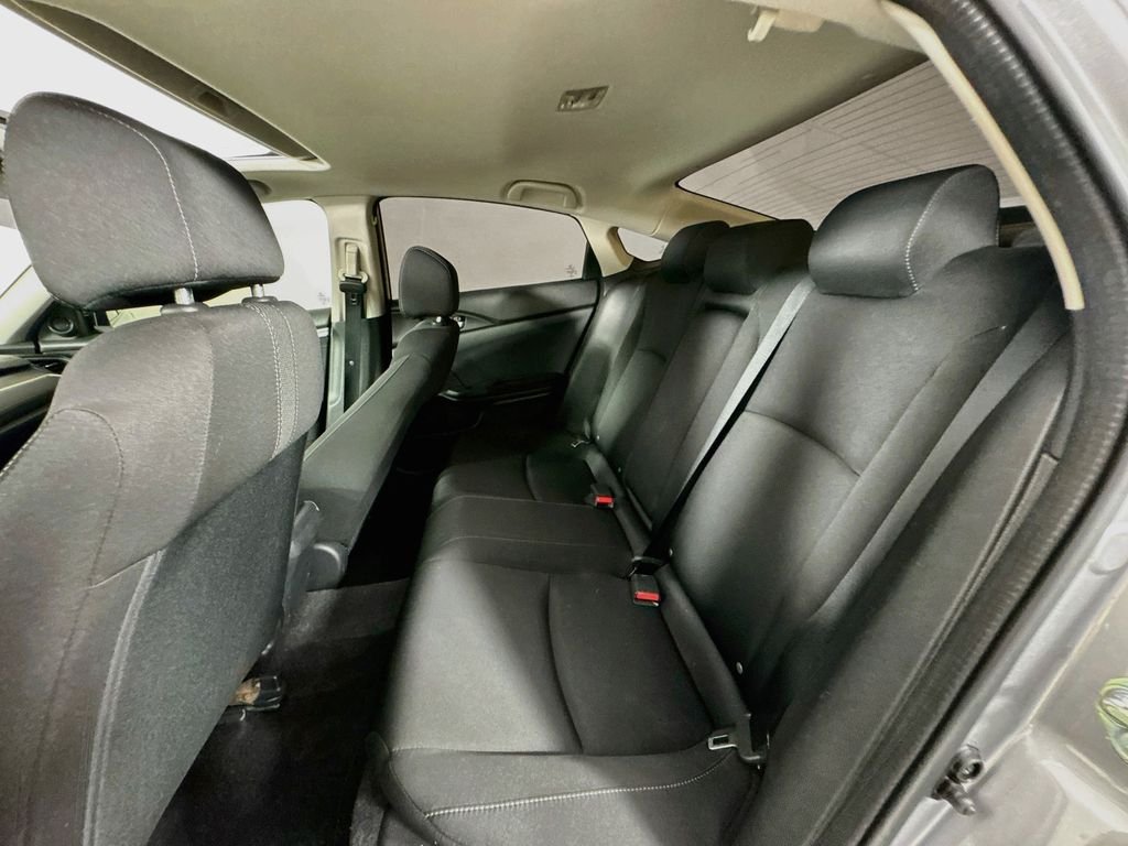 Used 2016 Silver Honda EX image 29