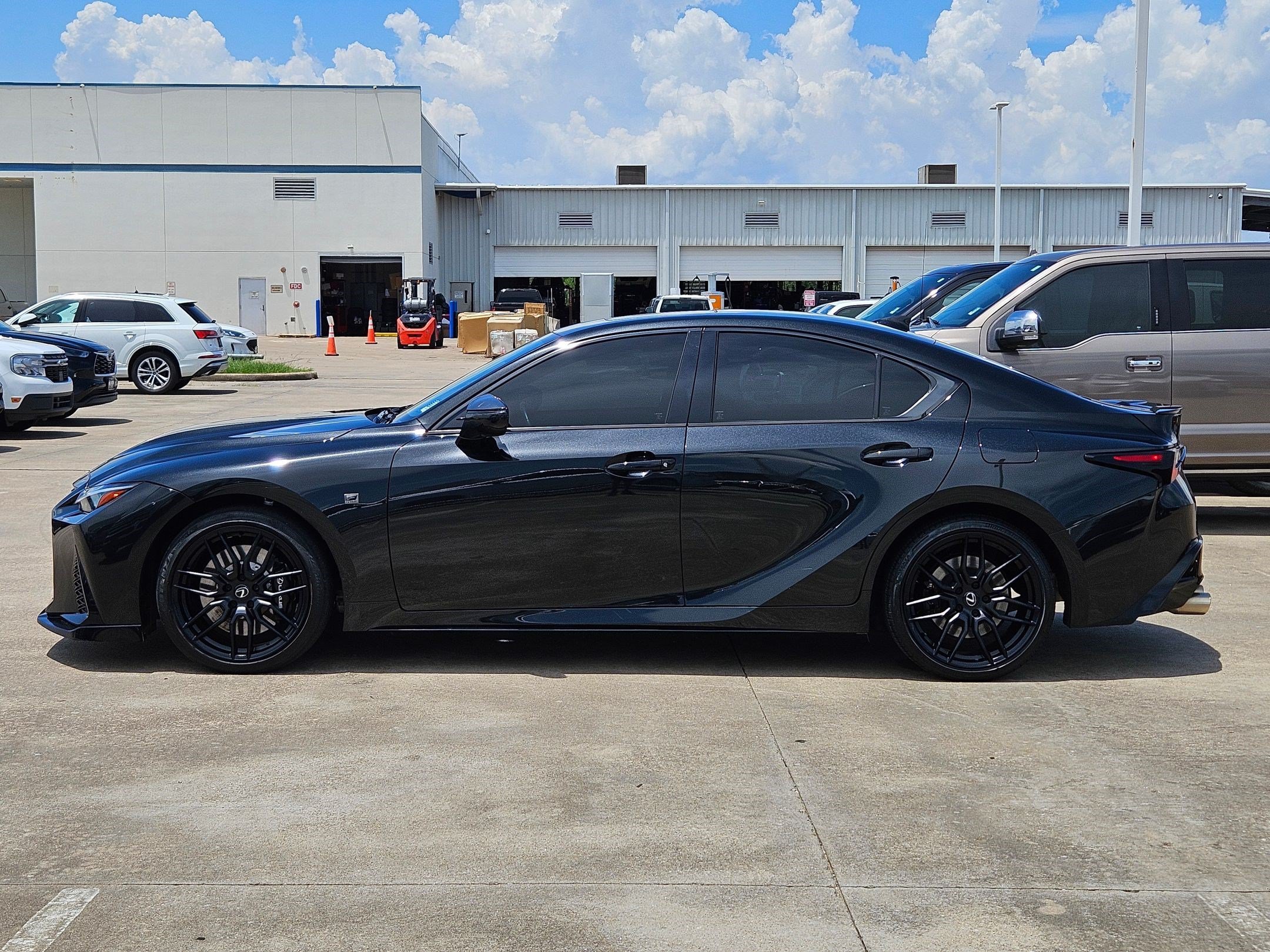 Used 2024 Blue Lexus 500 F SPORT Performance Premium image 6