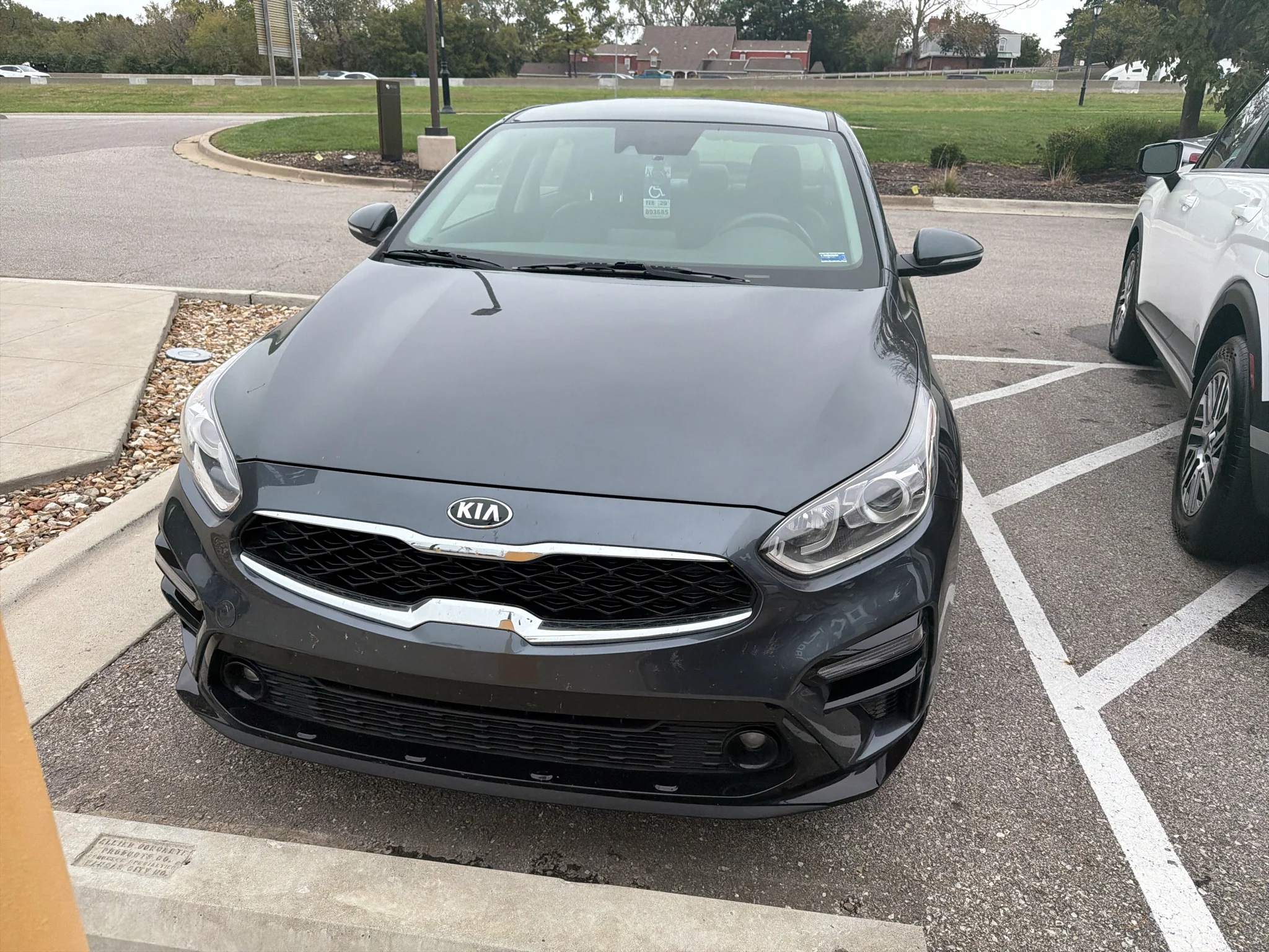 Used 2019 Gravity Grey Kia EX image 5