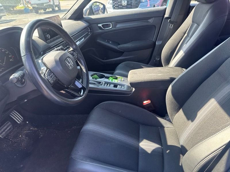 Used 2024  Honda Sport image 12