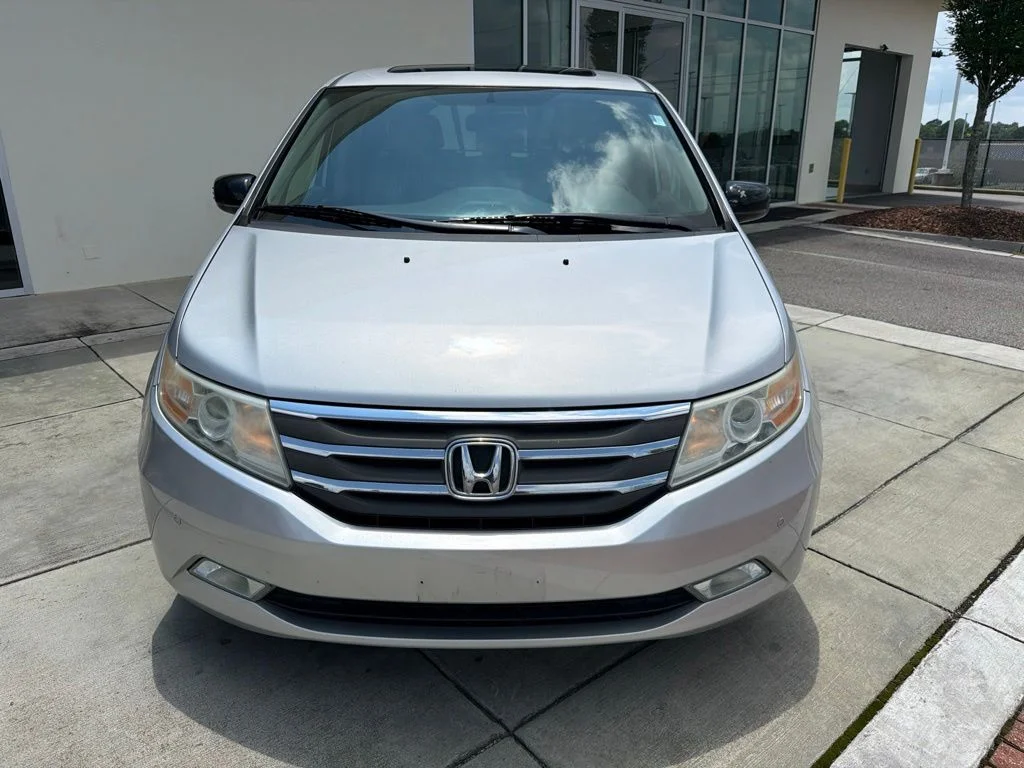 Used 2013 Honda Odyssey Touring with VIN 5FNRL5H96DB039956 for sale in Tuscaloosa, AL