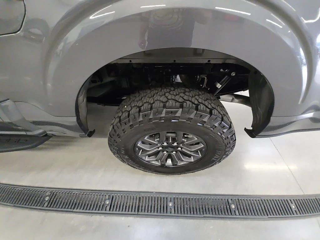 Used 2026 Gray Ford Tremor image 26