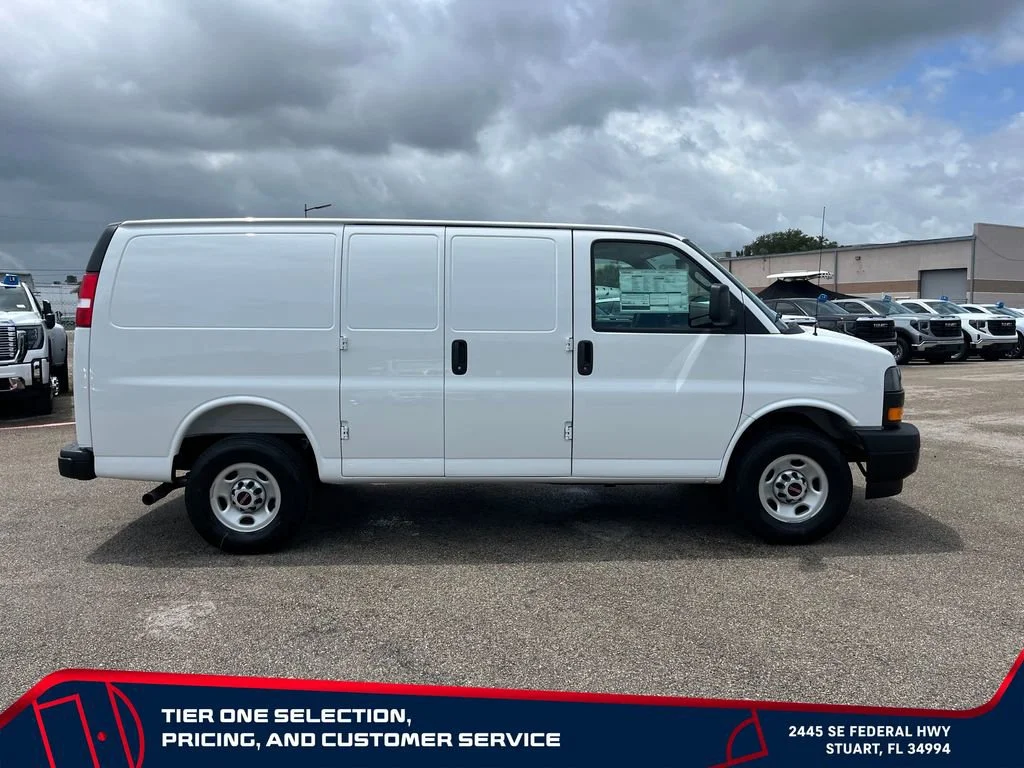 New 2026 Summit White GMC Work Van image 8