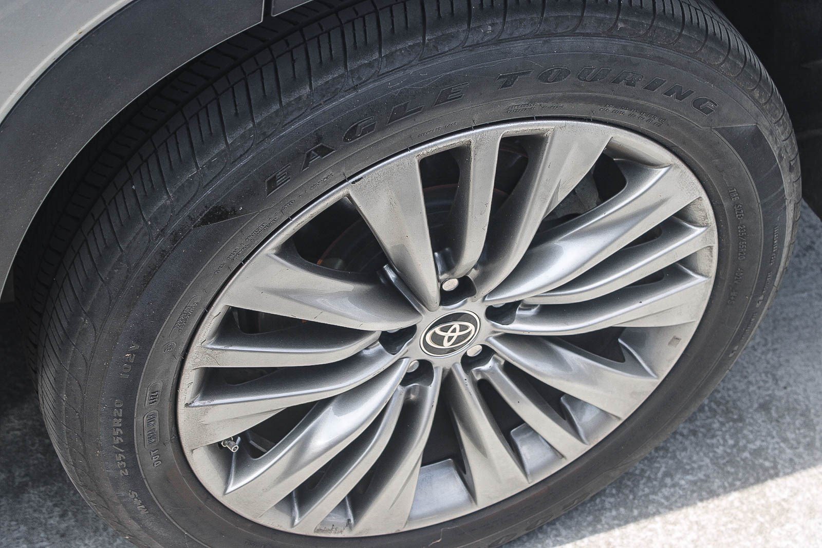 Used 2021 Celestial Silver Metallic Toyota Platinum image 9