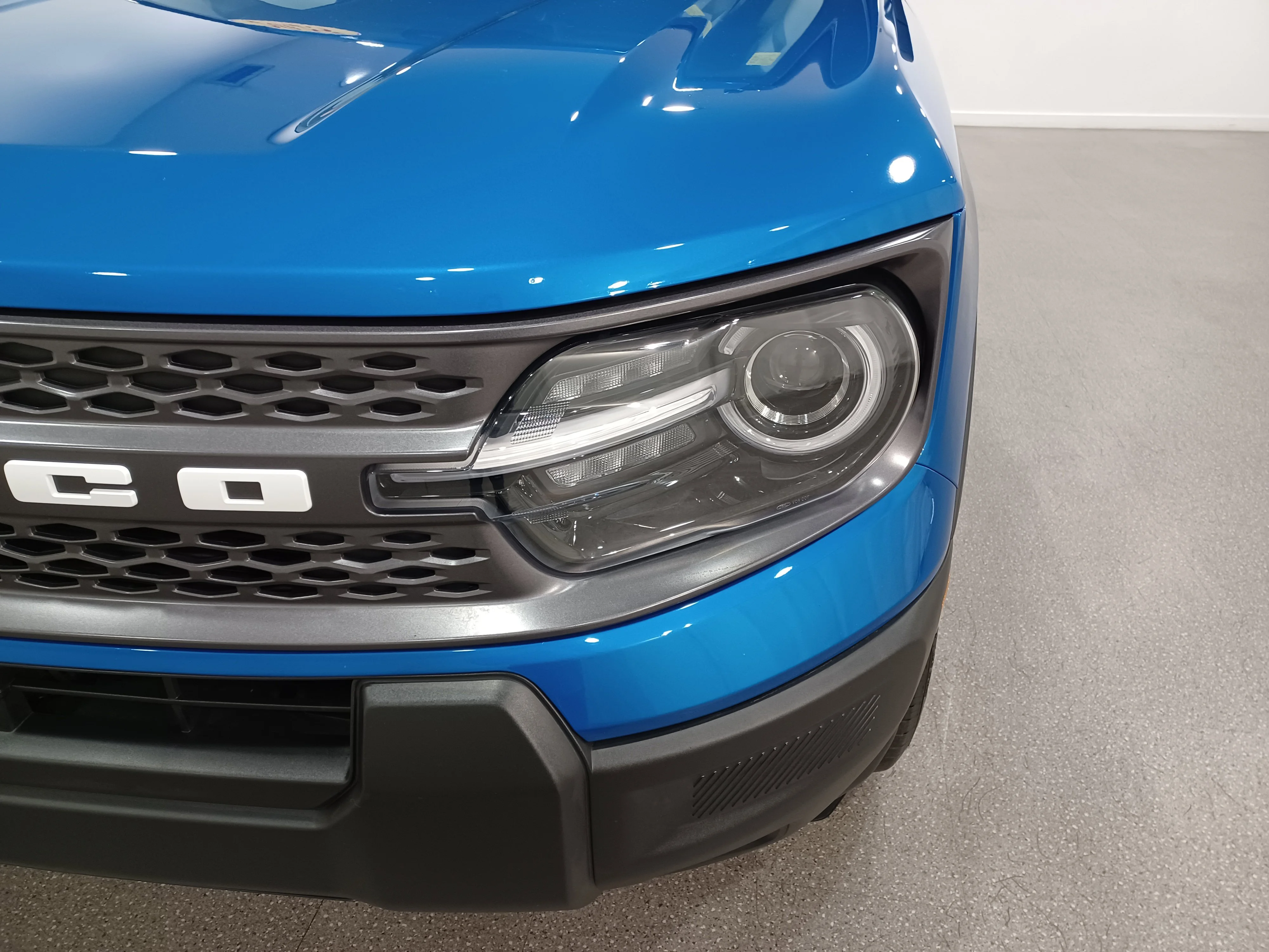 Certified Used 2025 Velocity Blue Metallic Ford Big Bend 4x4*Adaptive Cruise | Remote Start | Htd Seats | Park Assist | Apple CarPlay | Lane Keeping image 5