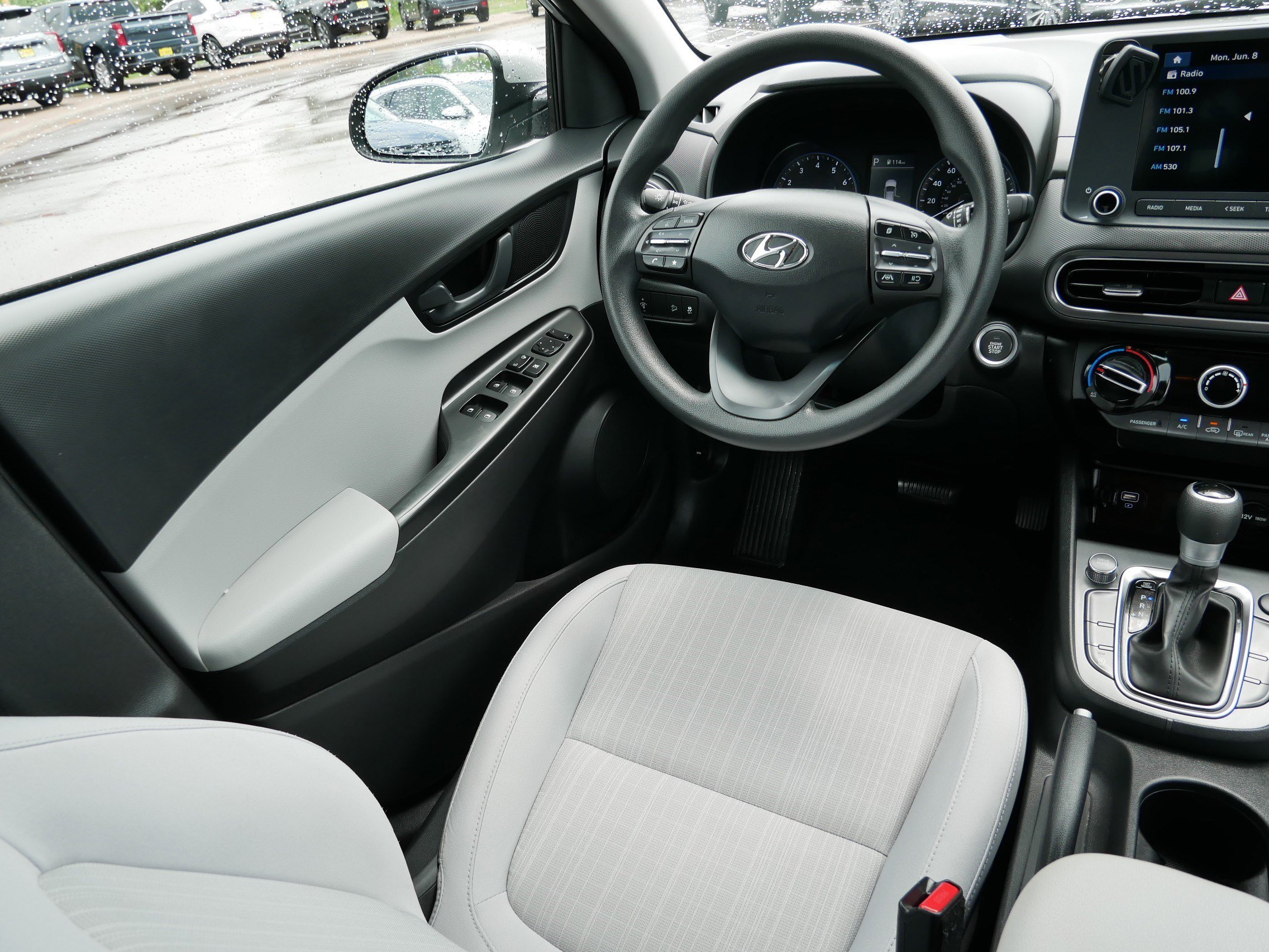 2023 Hyundai Kona SEL - Photo 9