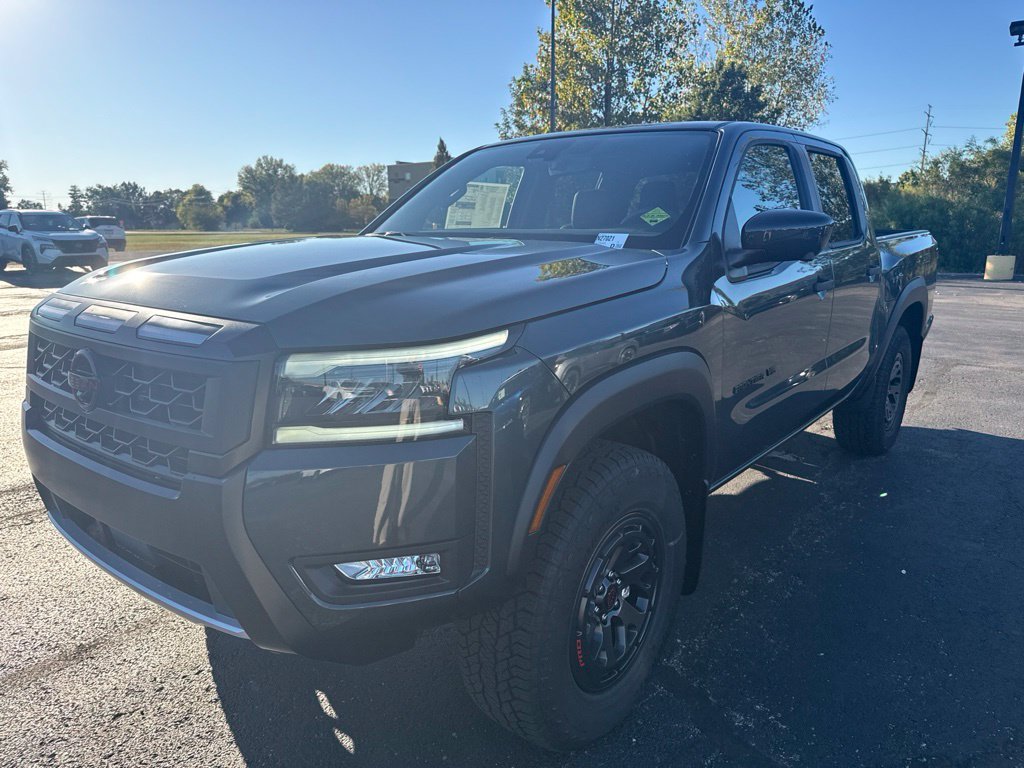 New 2027 Alpine Metallic Nissan Crew Cab PRO-4X® image 7