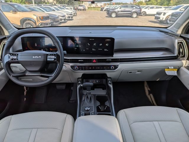 New 2026 Midnight Lake Blue Kia S image 17