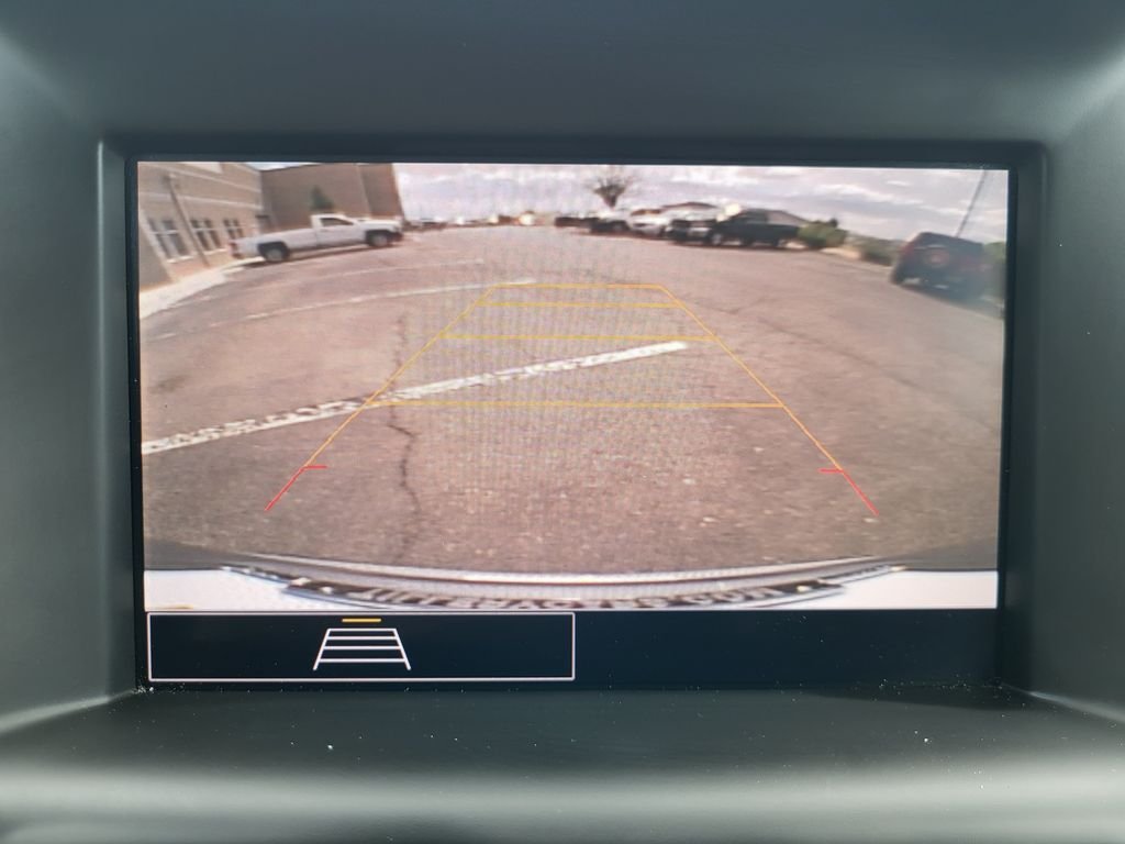 Used 2024 Sterling Metallic GMC SLE image 14