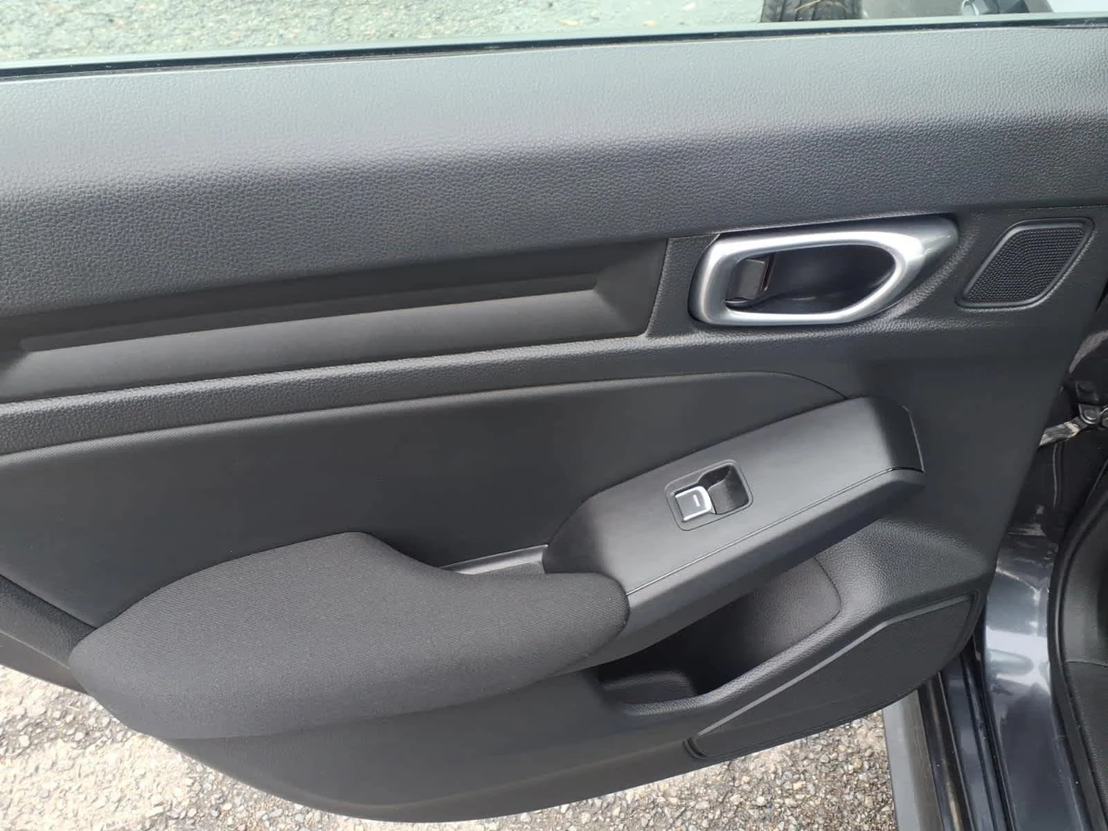 2024 Honda Civic EX - Photo 11