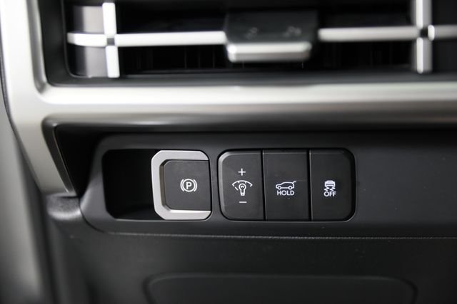 New 2026 Silver Hyundai SE AWD image 11