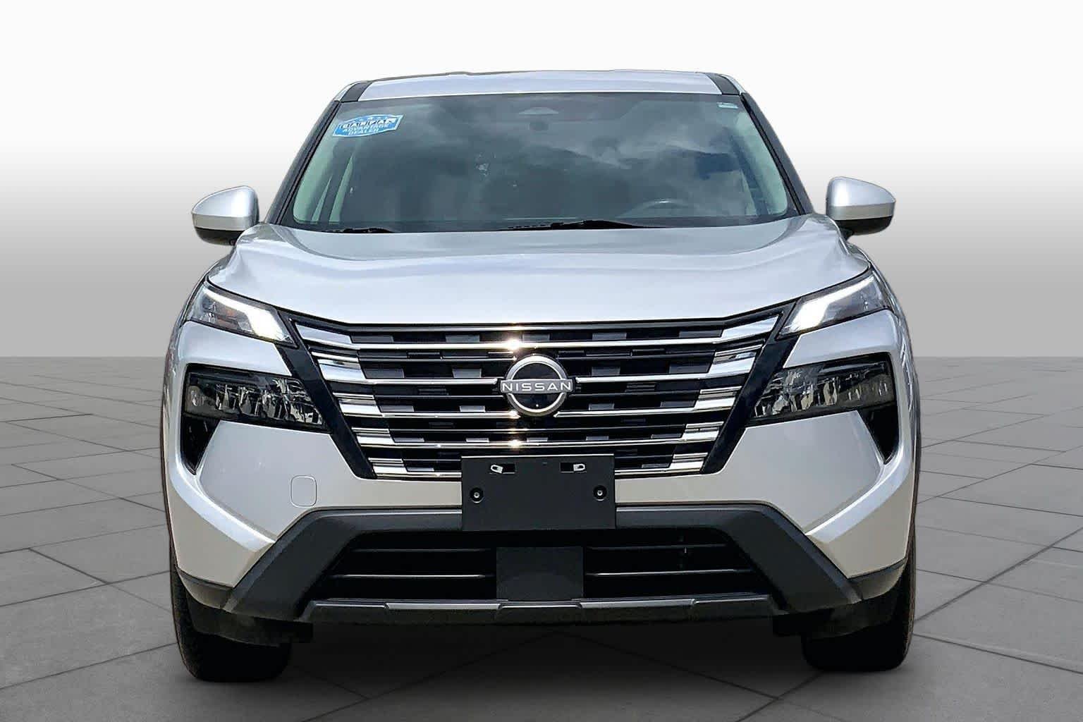 Pre-Owned 2024 Nissan Rogue SV