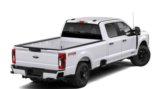 New 2026 Oxford White Ford XL image 3