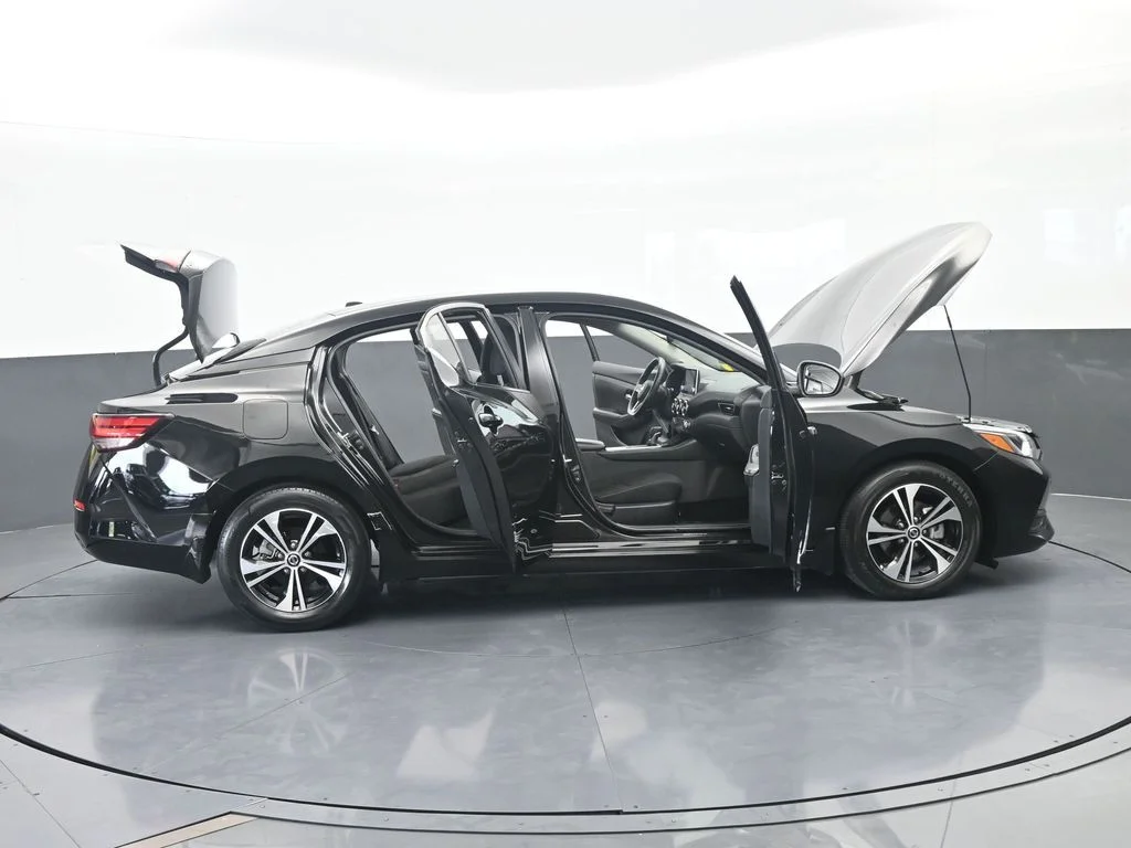 Used 2022 Super Black Nissan SV image 63