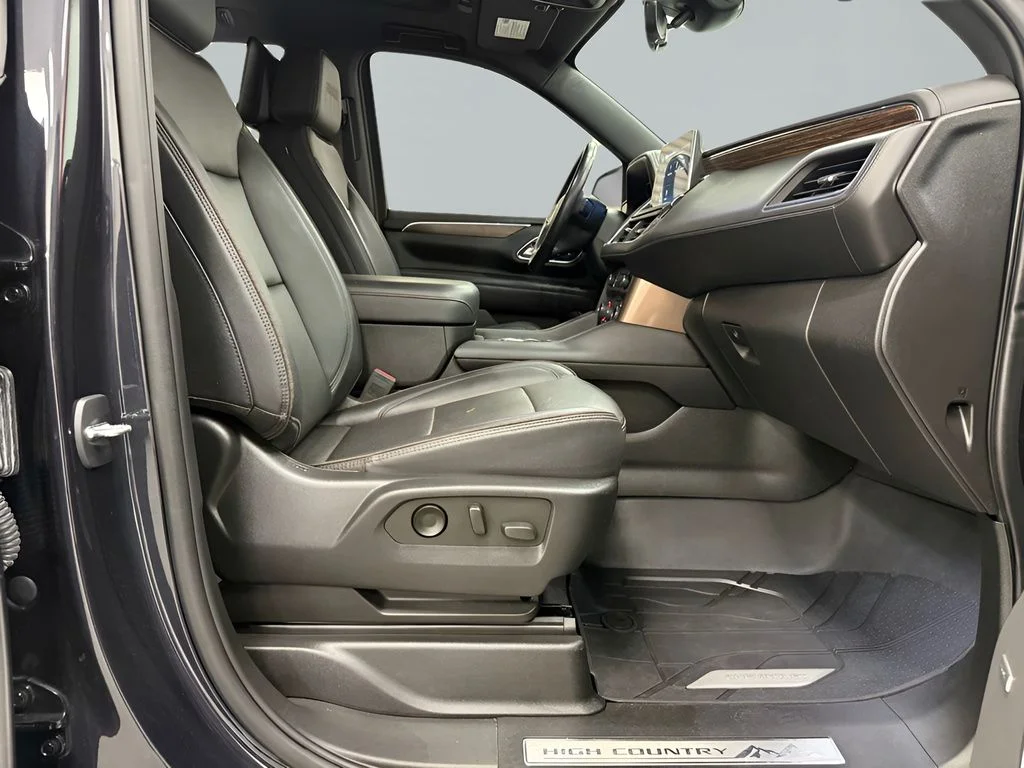 Used 2023 Gray Chevrolet High Country image 14