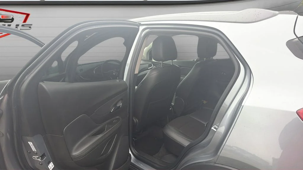 Used 2019 Gray Buick Preferred image 13