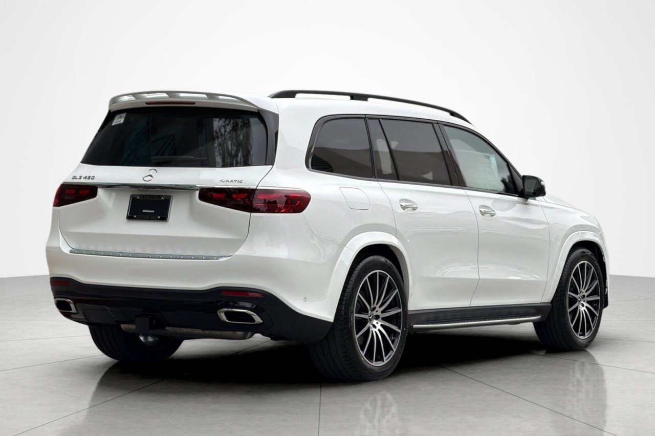 New 2026 Polar White Mercedes-Benz GLS 450 4MATIC® SUV image 5