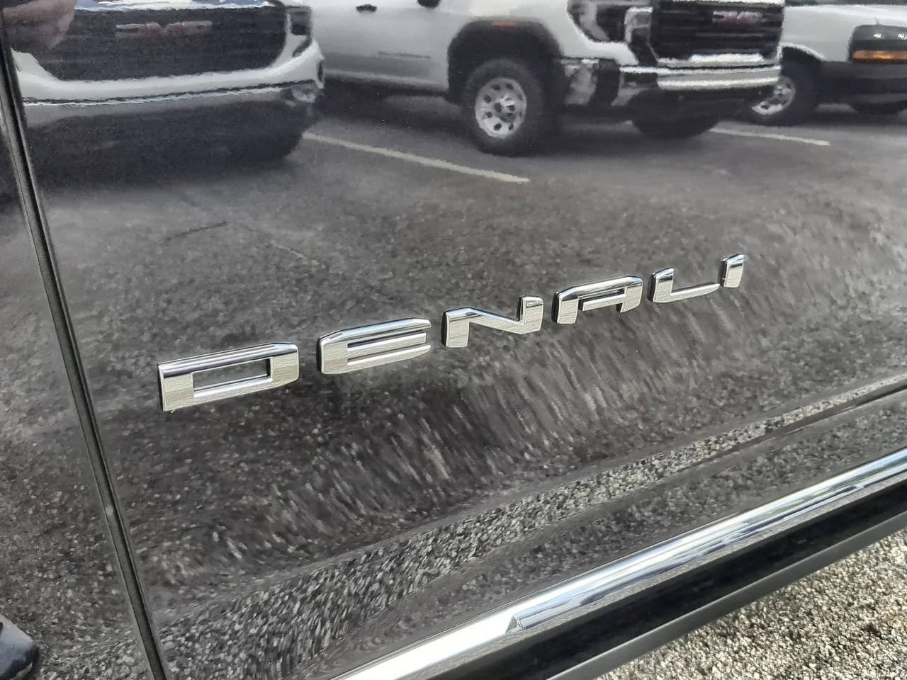 New 2026 Titanium Rush Metallic GMC Denali Ultimate image 33