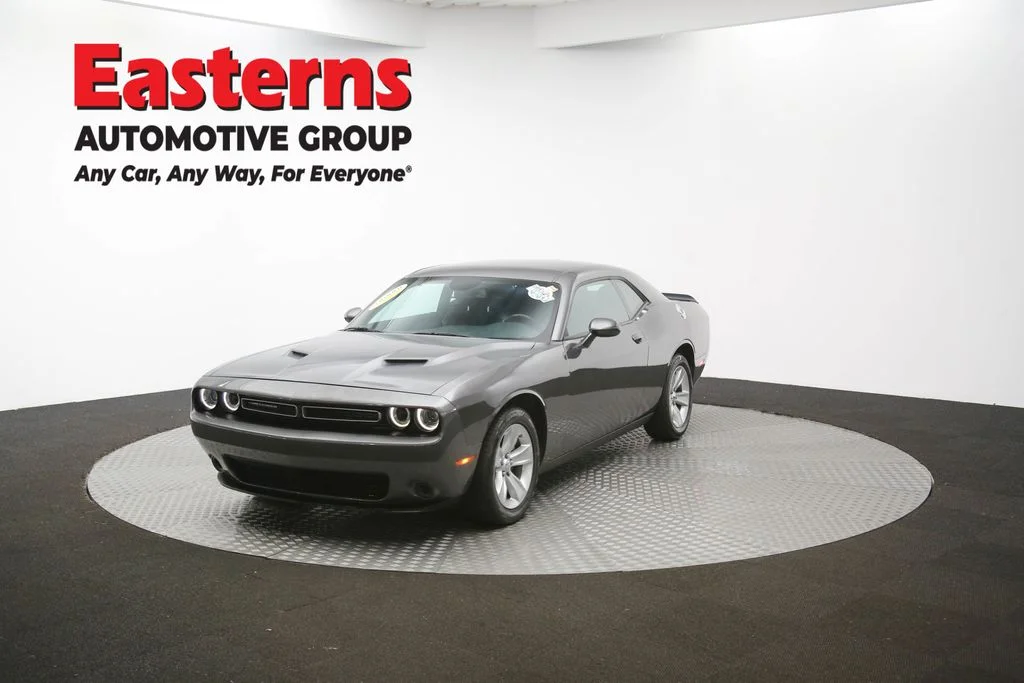 Used 2023 Gray Dodge SXT image 53