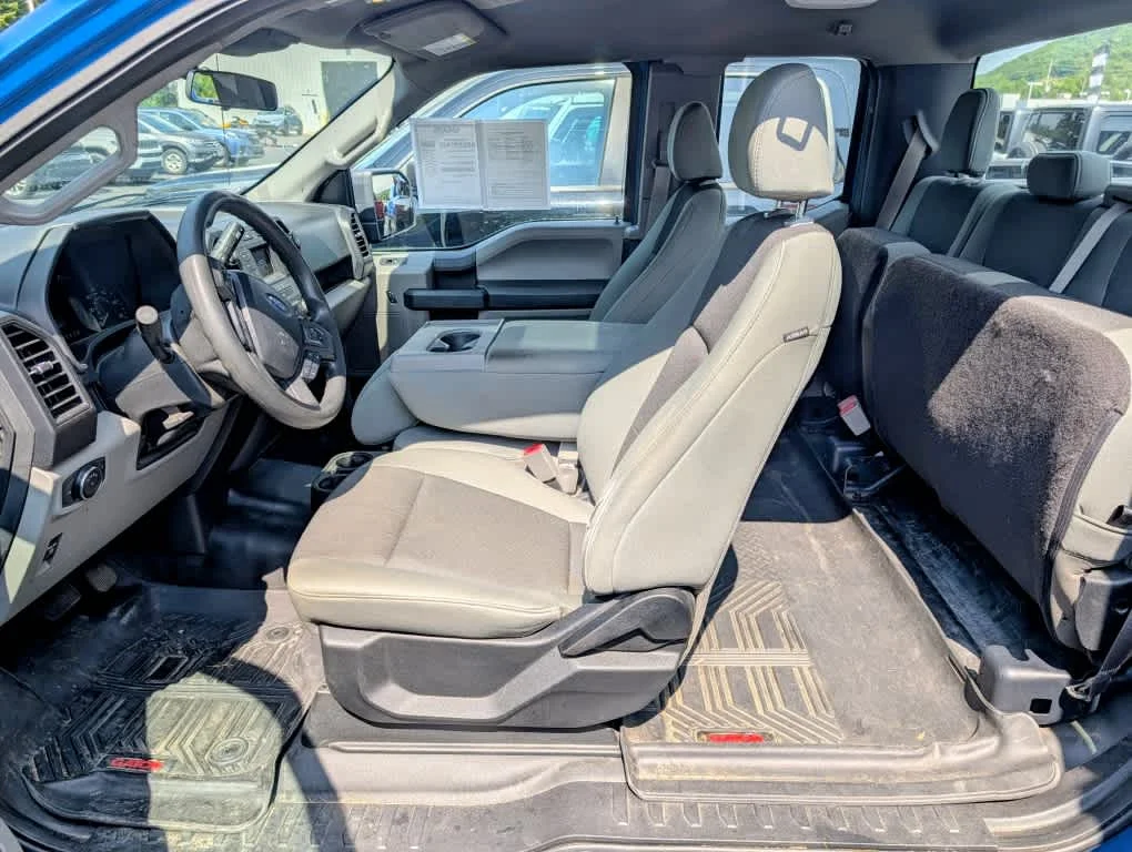 Used 2019 Velocity Blue Ford XL image 7