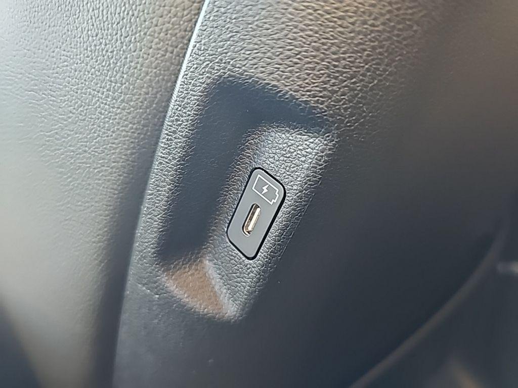 New 2026 White Hyundai Limited AWD image 42