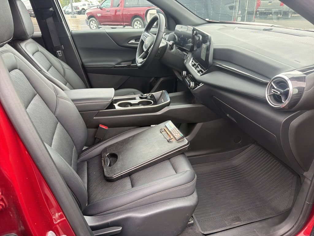 New 2026 Radiant Red Tintcoat Chevrolet LT image 27