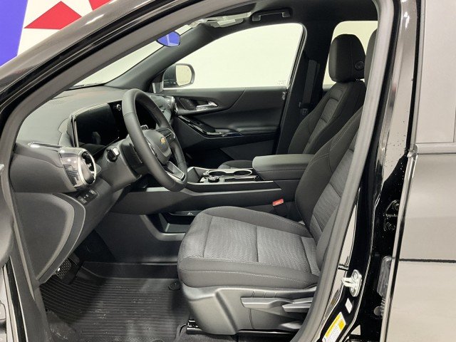 New 2027 Mosaic Black Metallic Chevrolet LT image 15