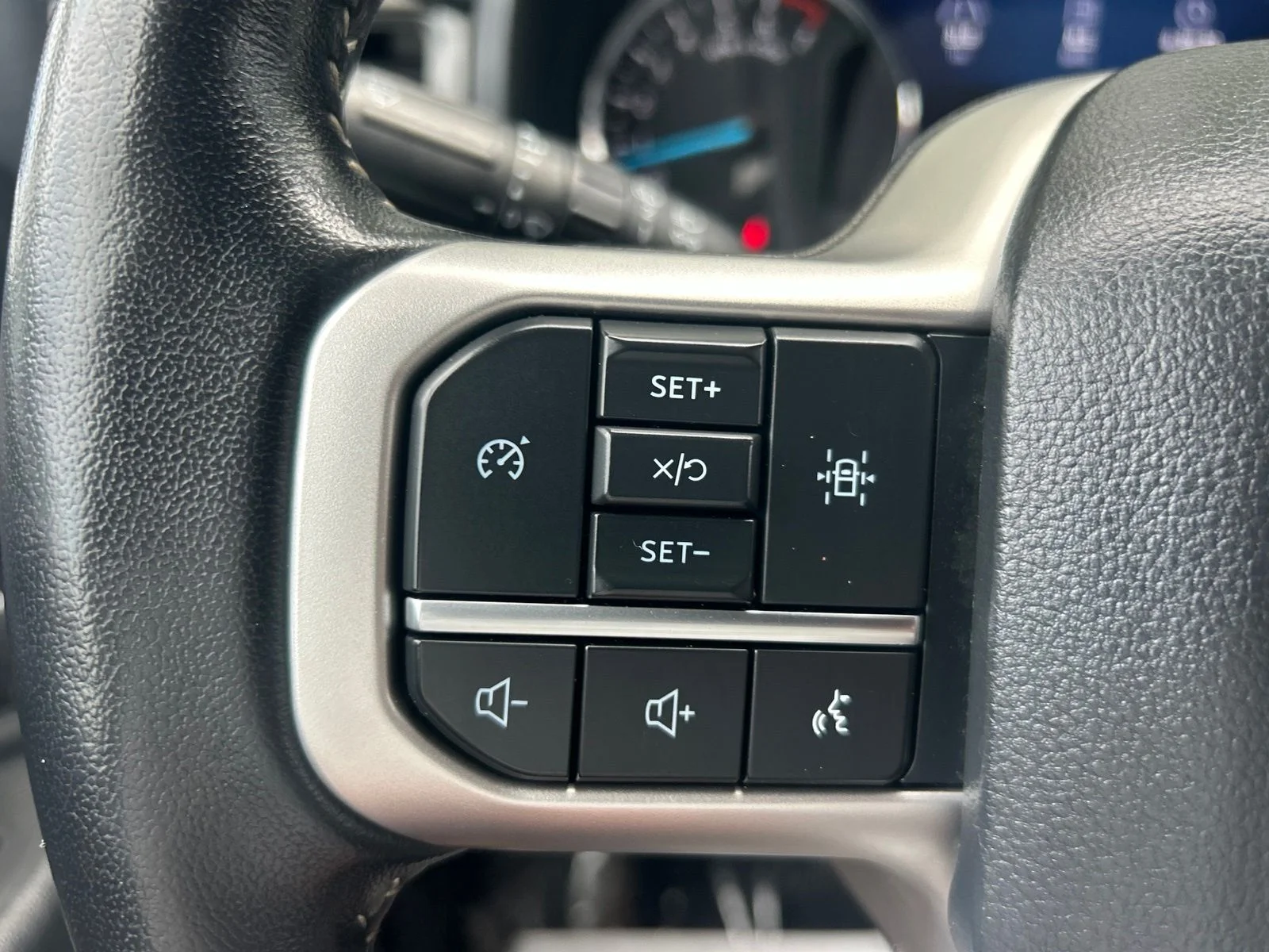 Used 2024 Gray Ford XLT image 20