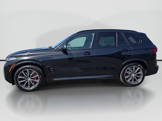 New 2026 Black Sapphire Metallic BMW xDrive50e image 3