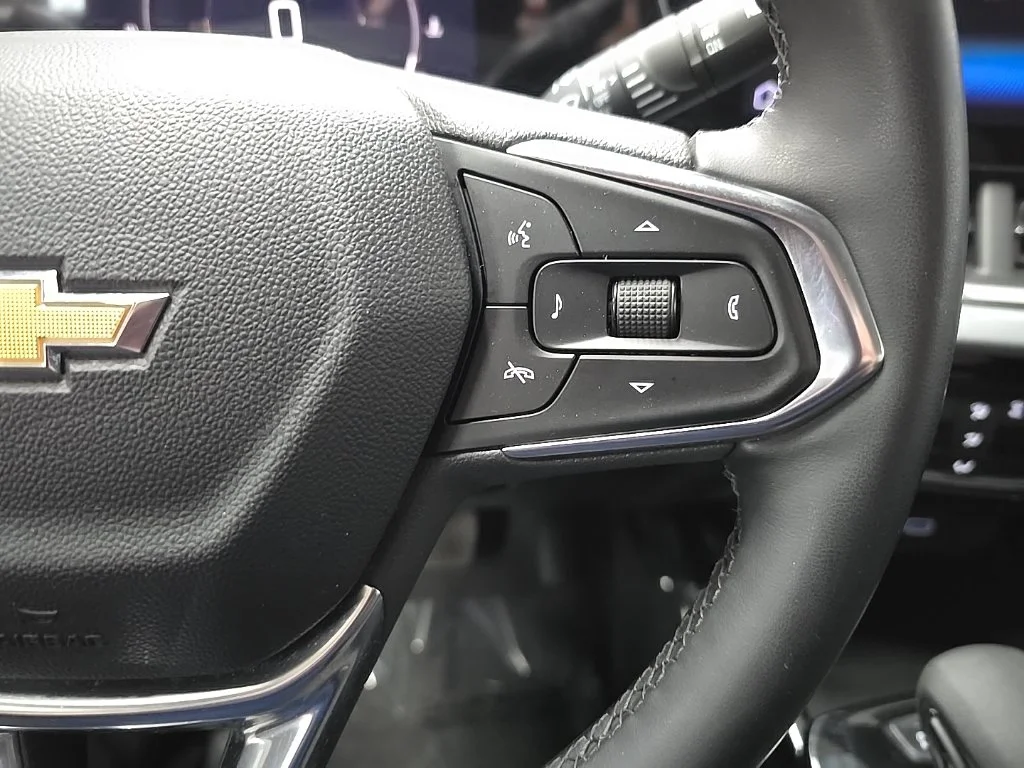 Used 2024 Blue Chevrolet LT image 20