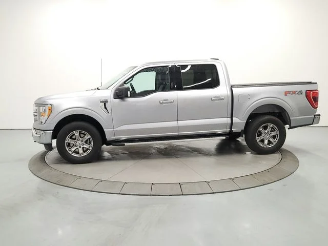 Used 2022 Silver Ford XLT image 4
