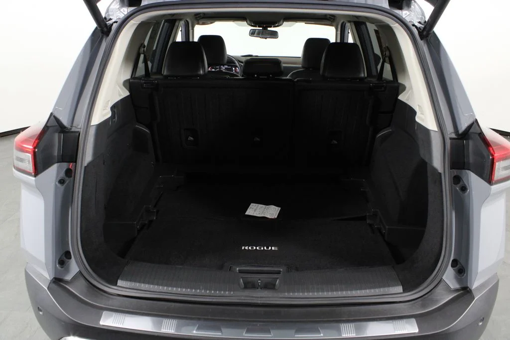 2021 Nissan Rogue Platinum - Photo 18