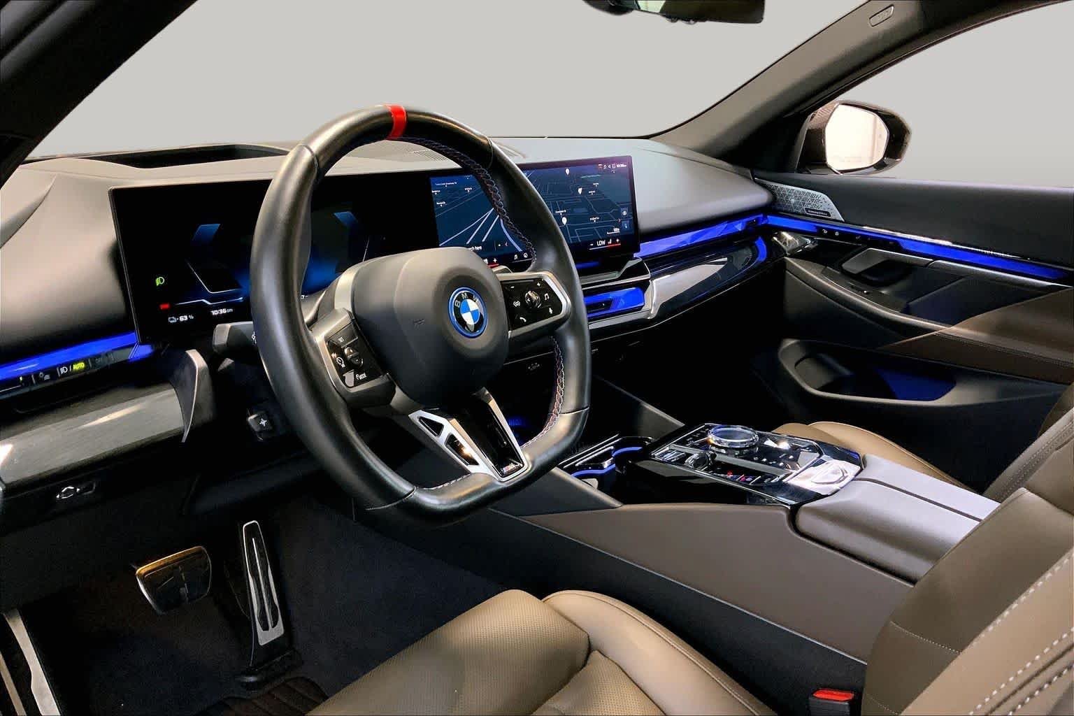 Certified Used 2024 Dark Graphite Metallic BMW M60 image 17