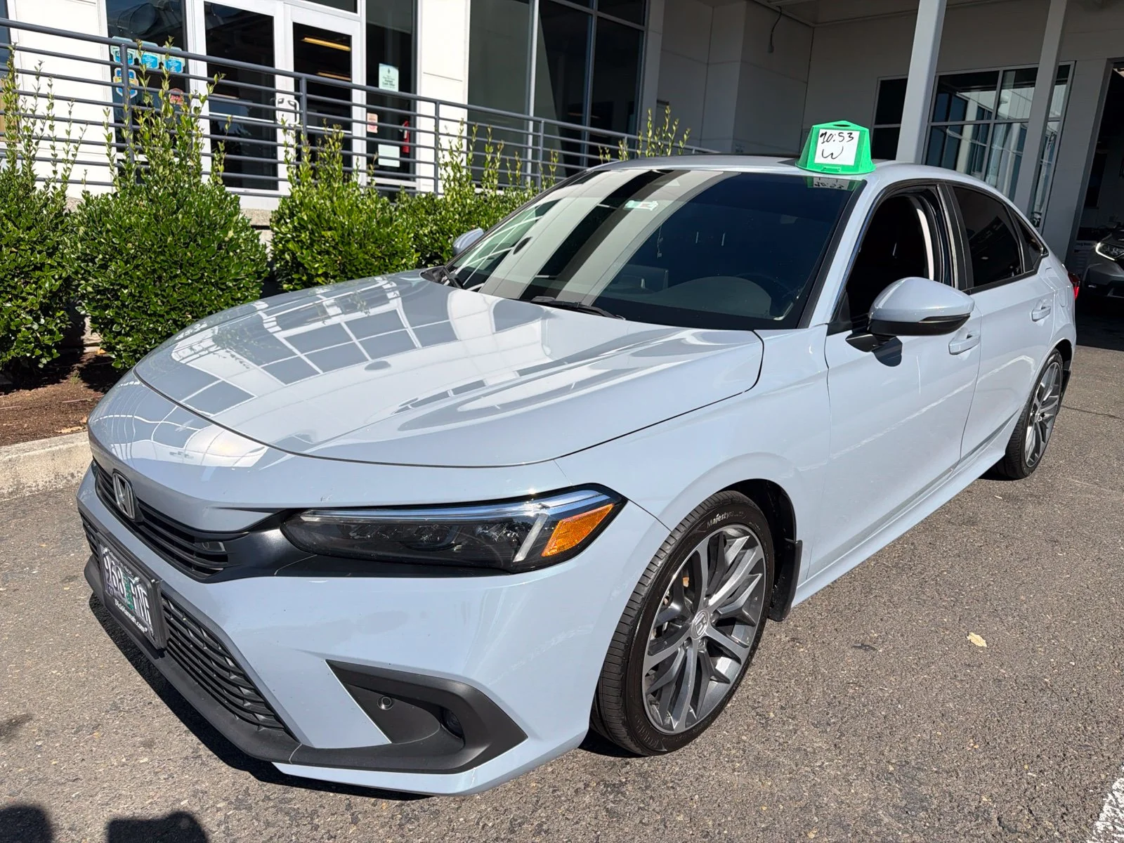 Used 2024 Sonic Gray Pearl Honda Touring image 1