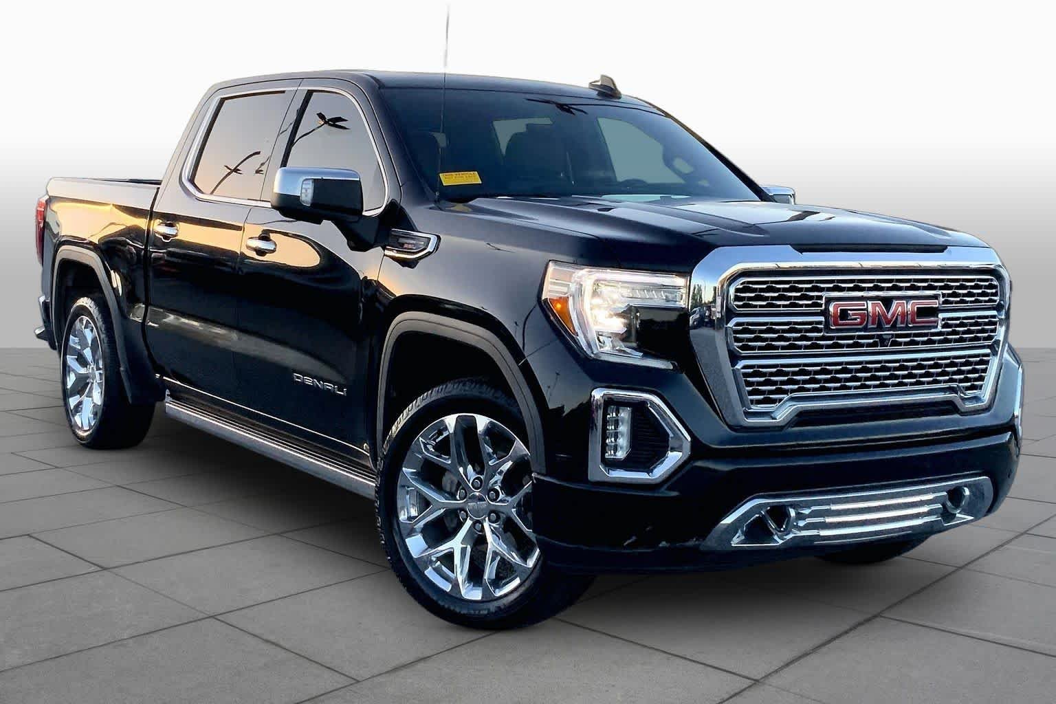 Used 2021 Onyx Black GMC Denali image 3
